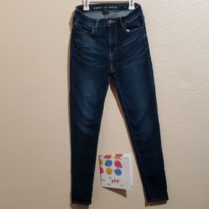 American Eagle  Next Level Curvy High Waisted Jean